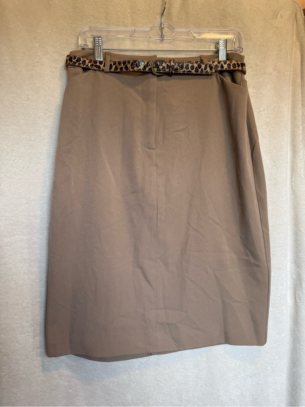East 5th Khaki Mini Skirt with Leopard Belt - Women